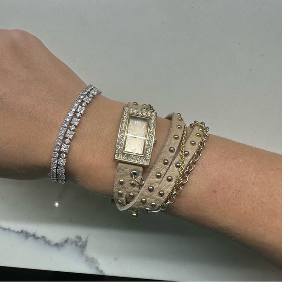 NEW BEIGE LEATHER WRAP WATCH